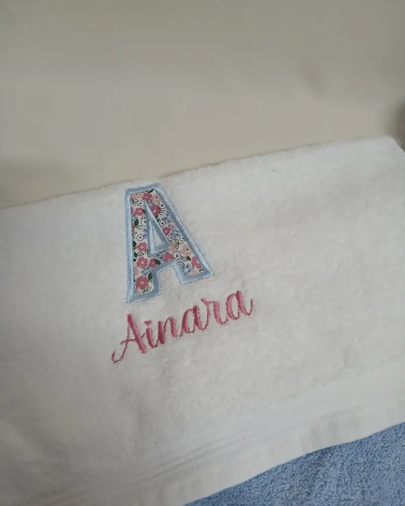 Ropa y textil personalizado — ejemplo 7